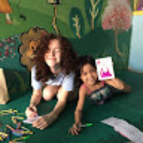 Meet your Posher, Cara - Picture 1 of 1